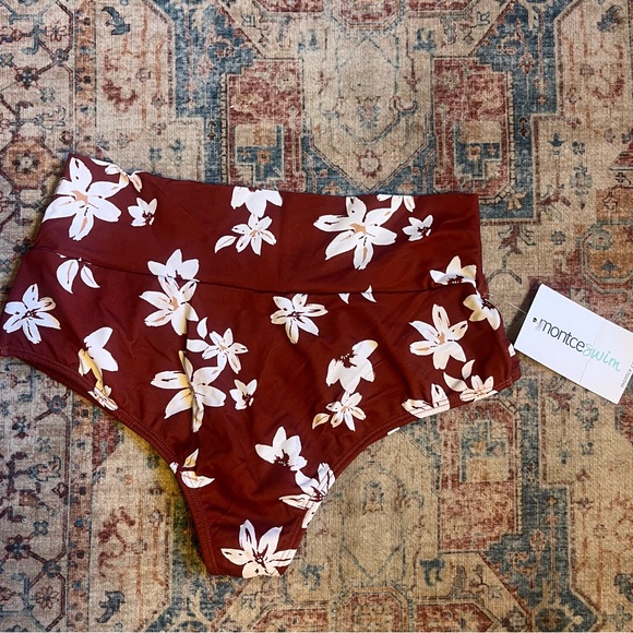 Montce Floral High Rise bikini bottom - Picture 4 of 5